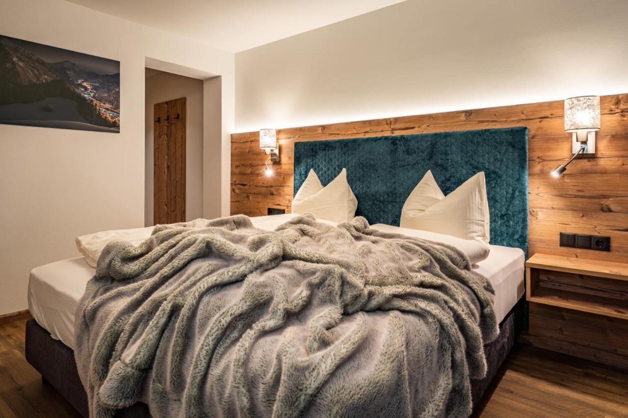 Gaestehaus Wiesengrund & Apart Sporer Mayrhofen Luaran gambar