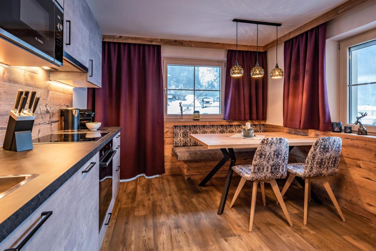 Gaestehaus Wiesengrund & Apart Sporer Mayrhofen Luaran gambar