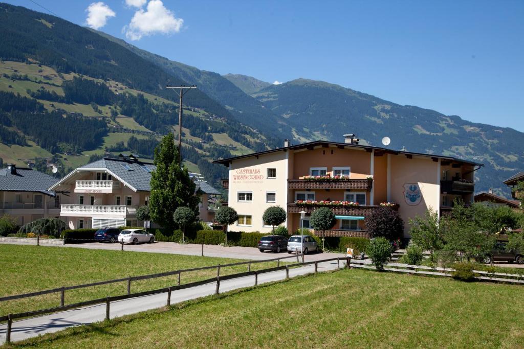 Gaestehaus Wiesengrund & Apart Sporer Mayrhofen Luaran gambar