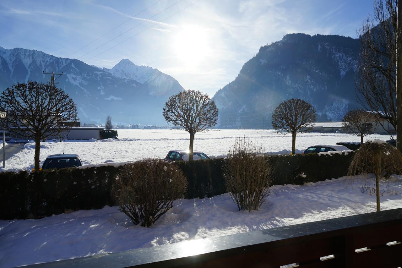 Gaestehaus Wiesengrund & Apart Sporer Mayrhofen Luaran gambar